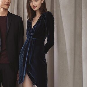 Theory Meleesa Glossed Velvet dress size 6 in Vintage Teal NWT